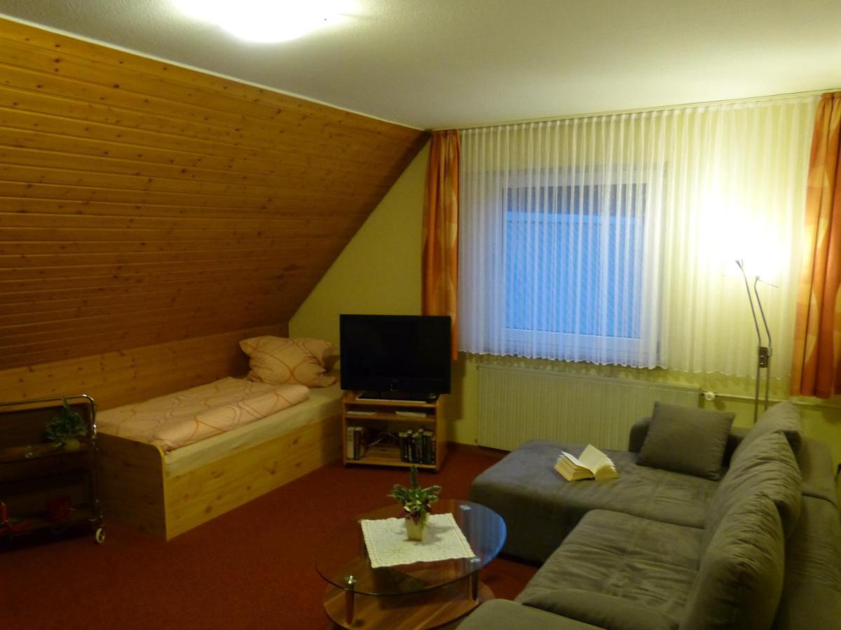 Haus Wald-Eck Apartment Schmallenberg Bagian luar foto